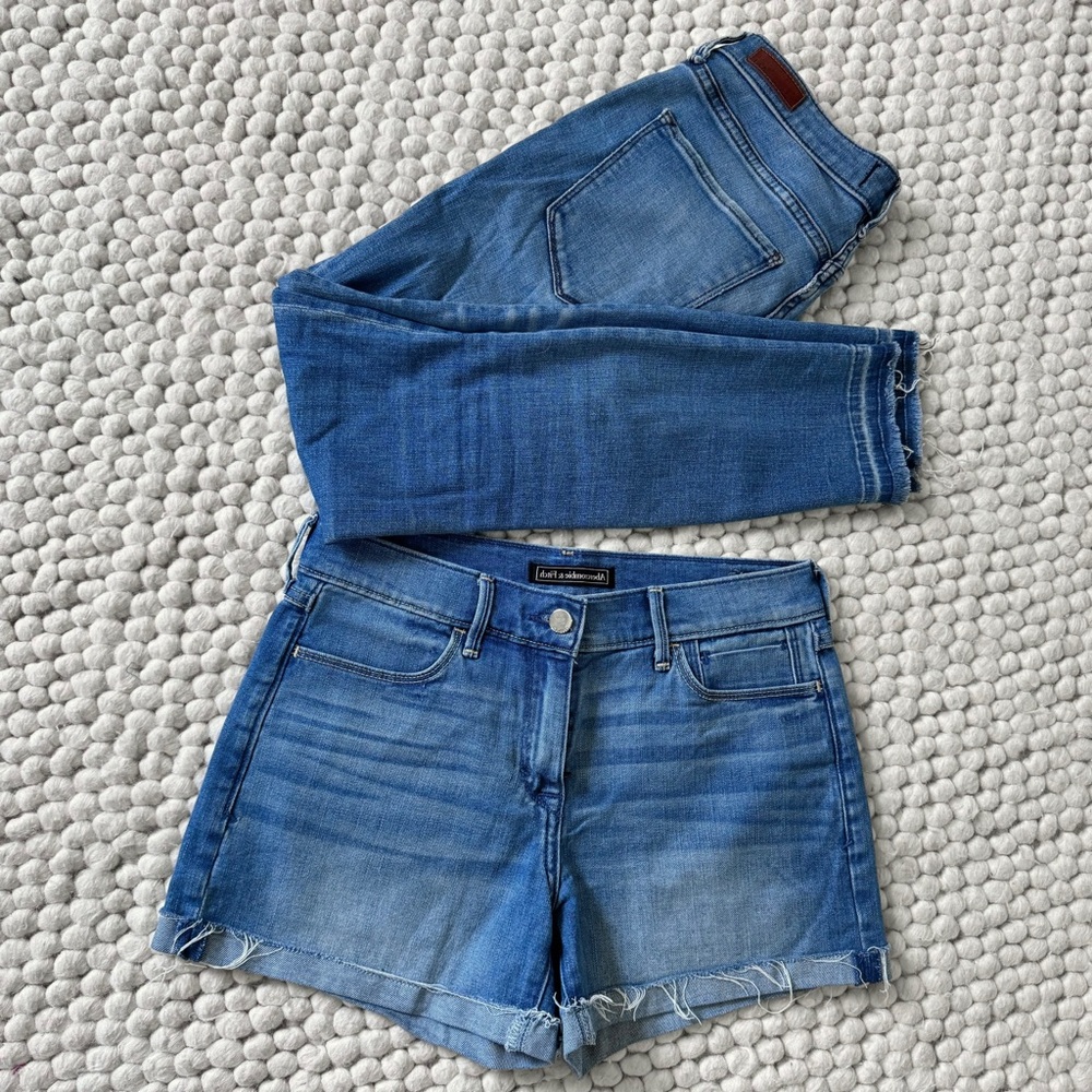 Abercrombie & Fitch Bundle 1‎ pair of pants + 1 pair of shorts